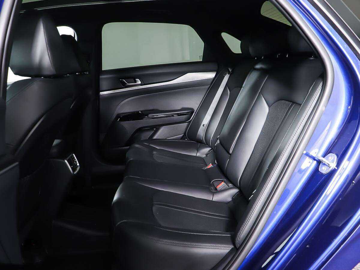 Kia K5 с пробегом — 2020 год. Фото: #9