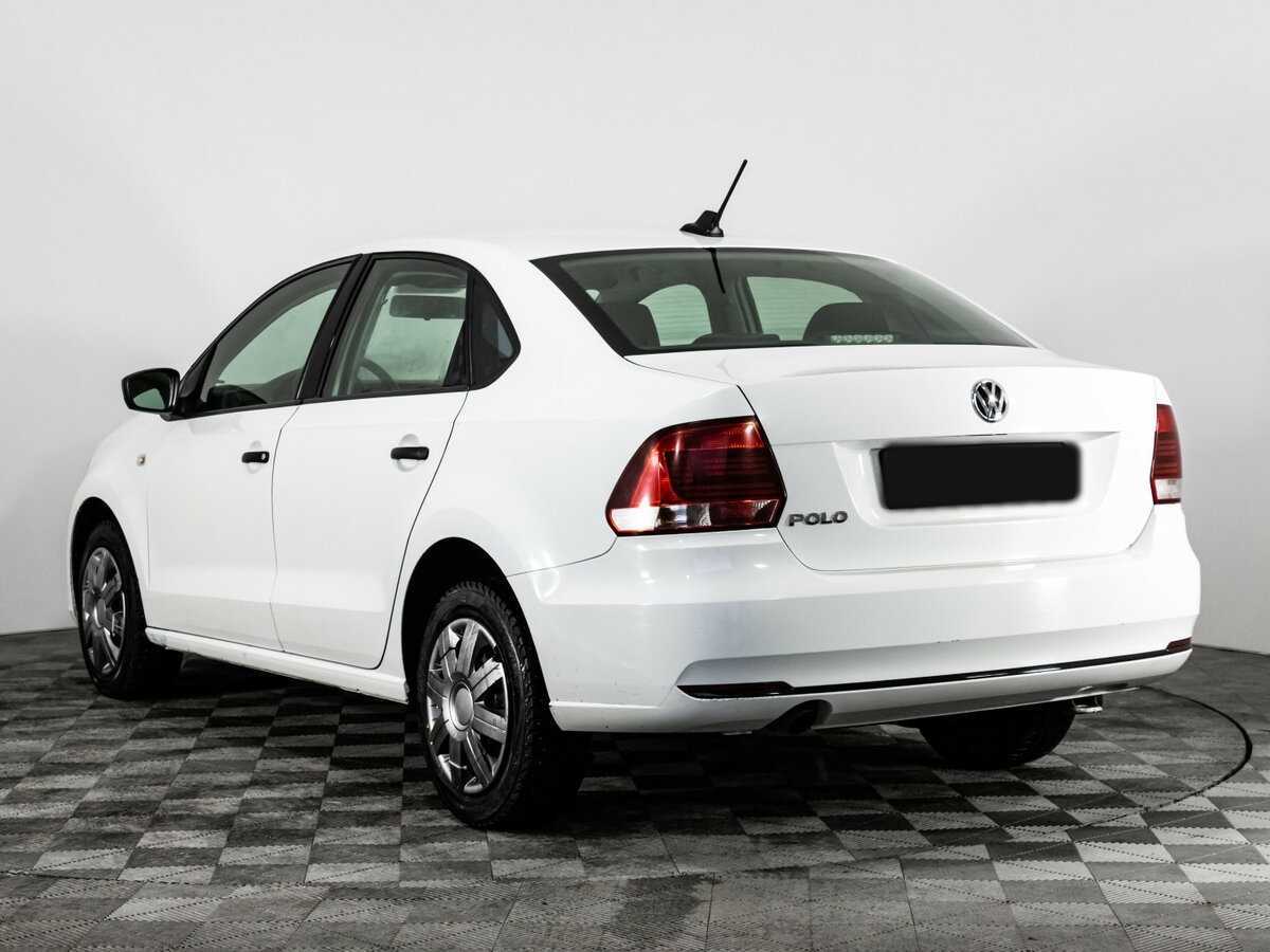 Volkswagen Polo с пробегом — 2018 год. Фото: #5