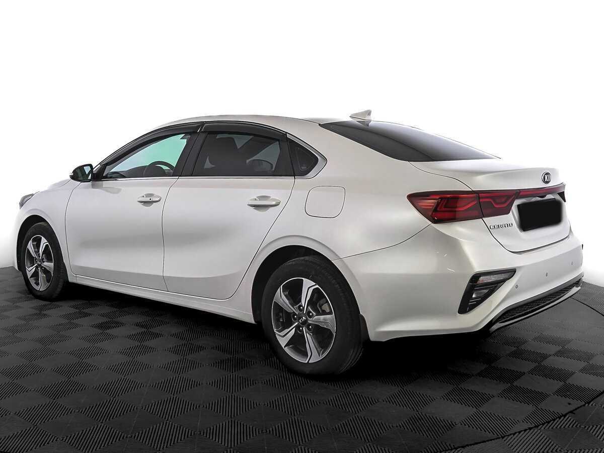 Kia Cerato с пробегом — 2021 год. Фото: #6