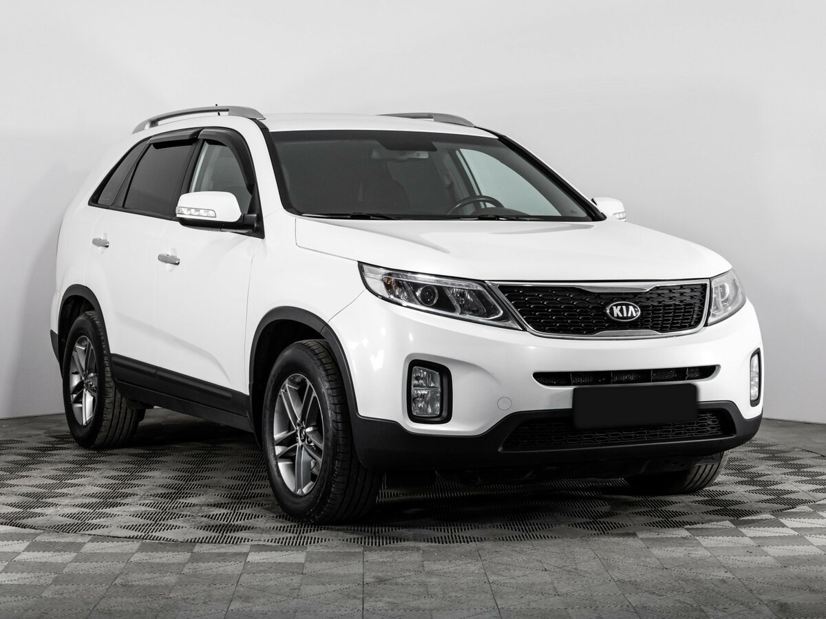 Kia Sorento с пробегом — 2013 год. Фото: #2