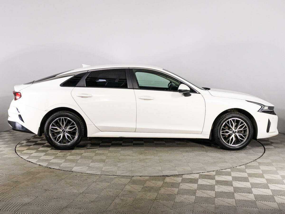 Kia K5 с пробегом — 2022 год. Фото: #3