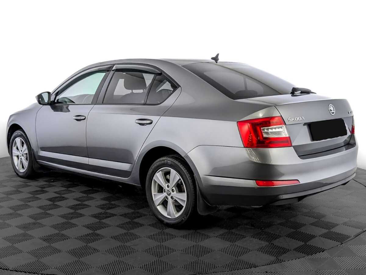 Skoda Octavia с пробегом — 2016 год. Фото: #6
