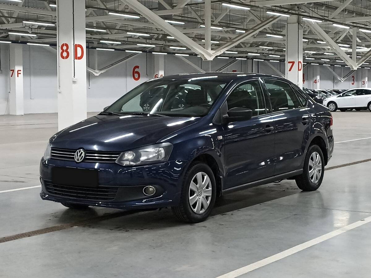 Volkswagen Polo с пробегом — 2015 год. Посмотреть фото