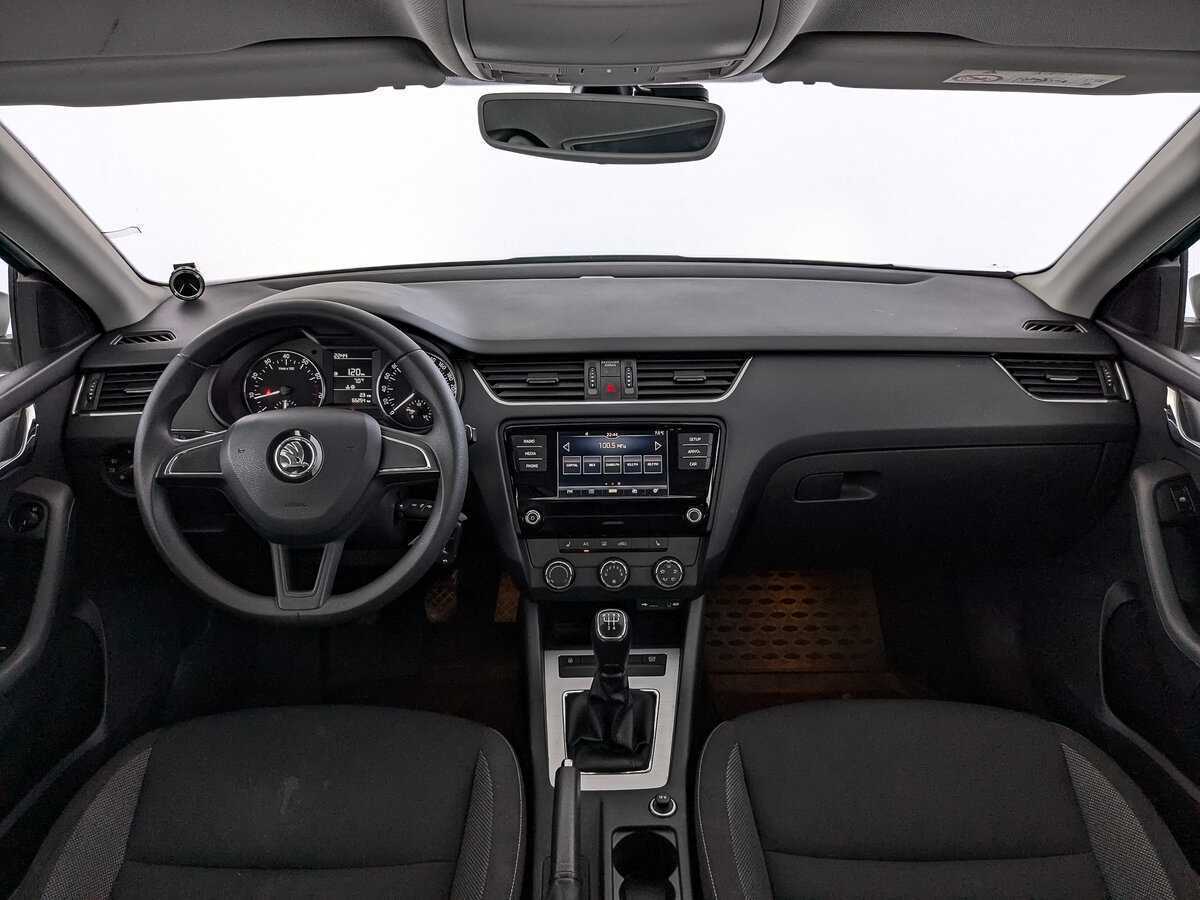 Skoda Octavia с пробегом — 2017 год. Фото: #12