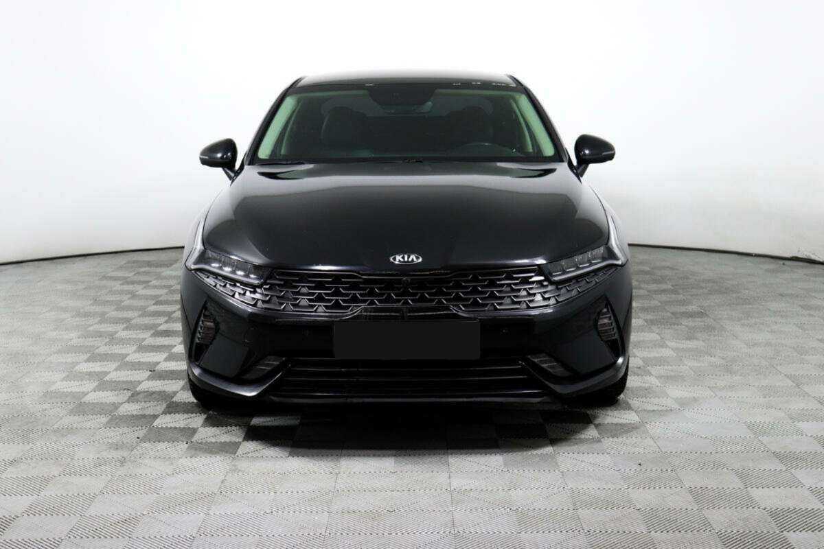 Kia K5 с пробегом — 2020 год. Фото: #1
