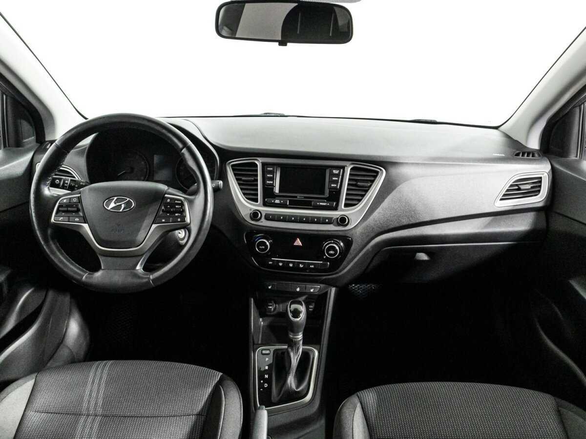 Hyundai Solaris с пробегом — 2019 год. Фото: #12