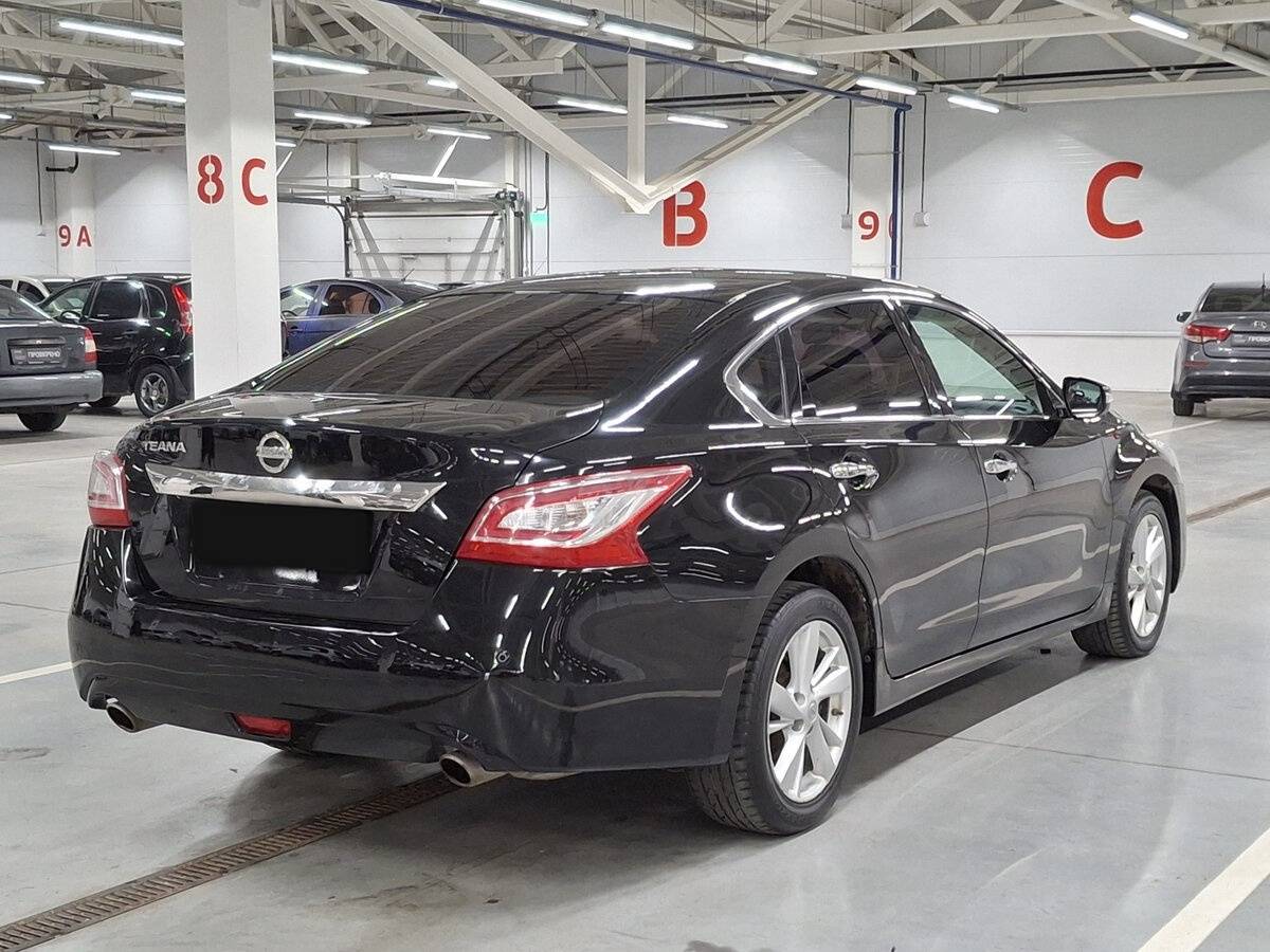 Nissan Teana с пробегом — 2015 год. Фото: #4