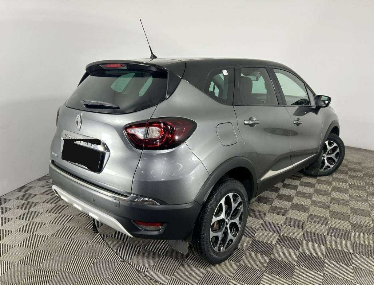 Renault Kaptur с пробегом — 2017 год. Фото: #5
