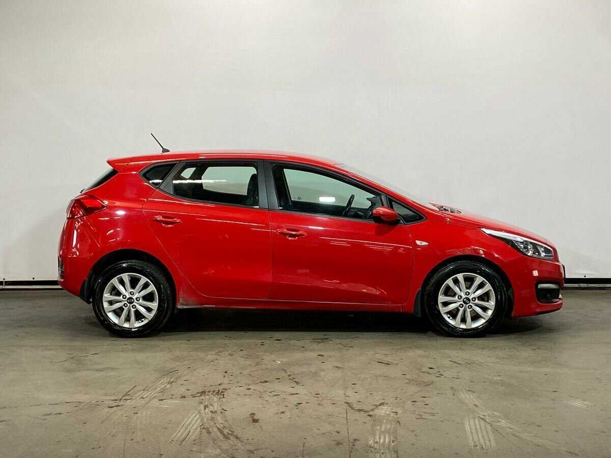 Kia Ceed с пробегом — 2016 год. Фото: #3