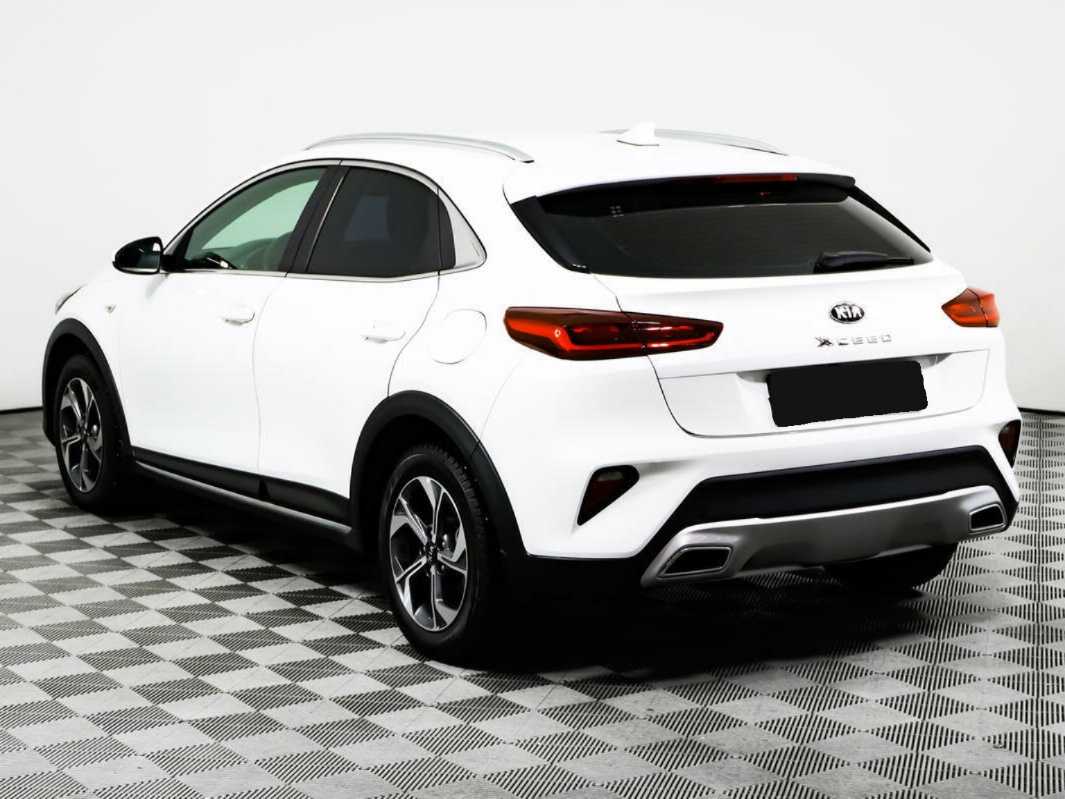 Kia XCeed с пробегом — 2020 год. Фото: #6