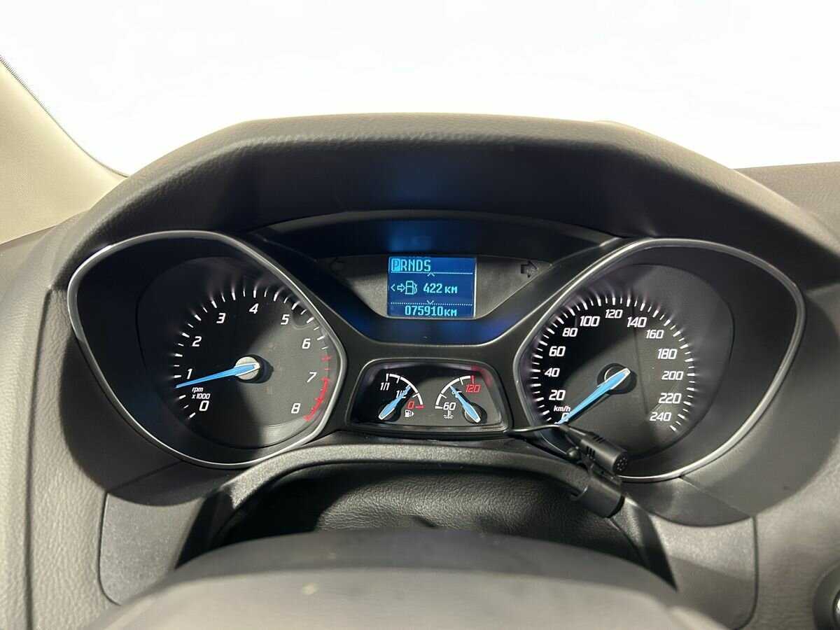 Ford Focus с пробегом — 2014 год. Фото: #10