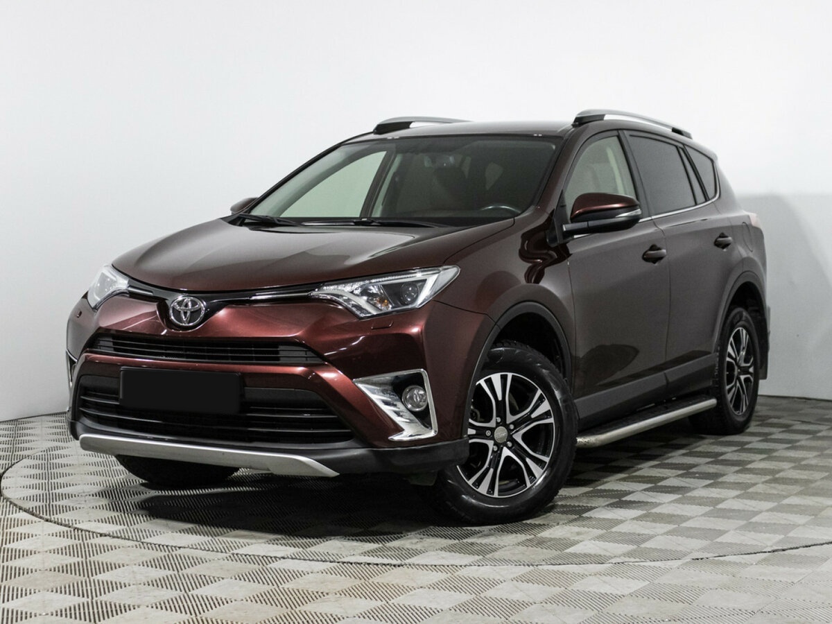 Toyota RAV4 с пробегом — 2016 год. Посмотреть фото