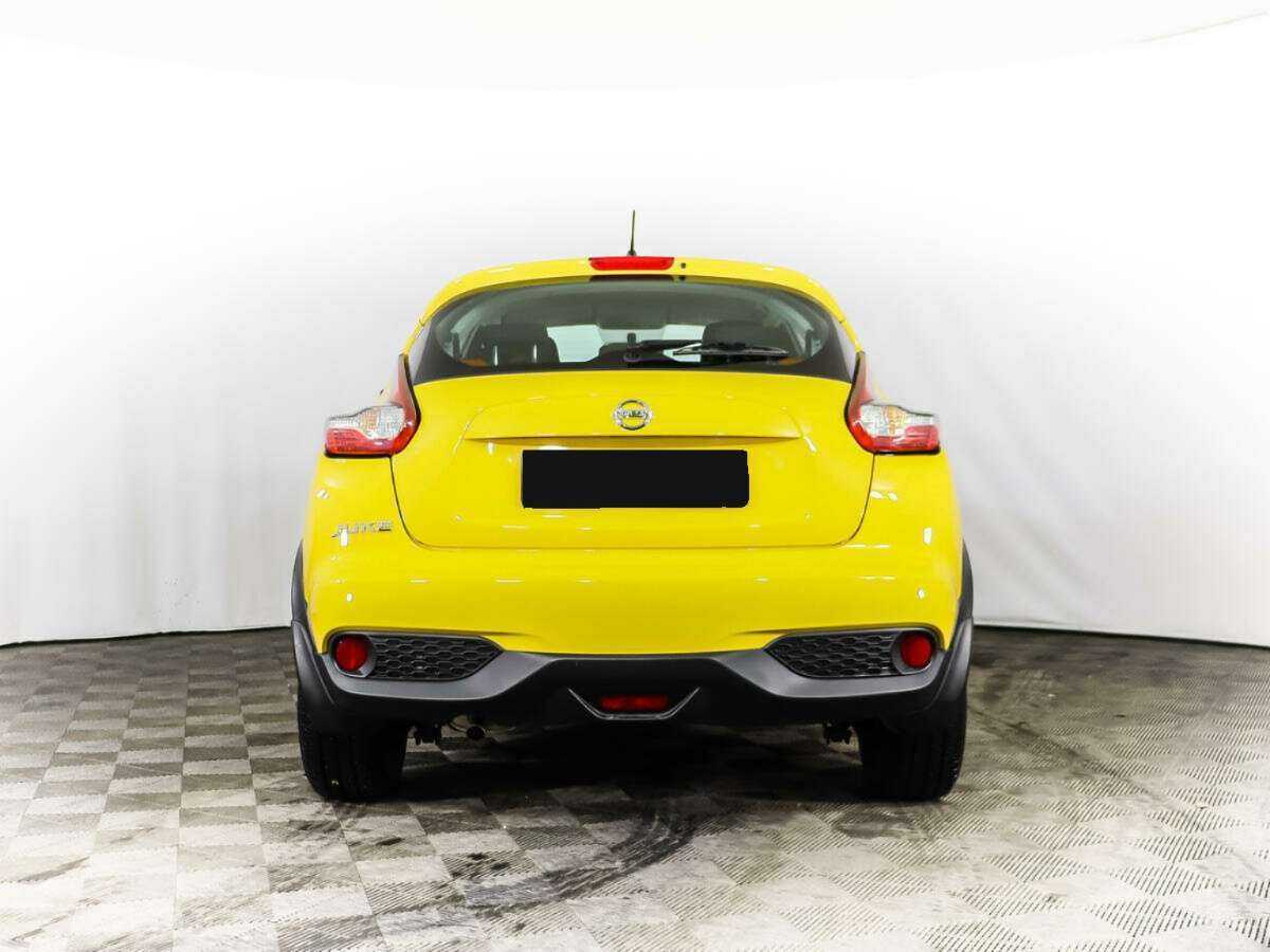 Nissan Juke с пробегом — 2014 год. Фото: #6