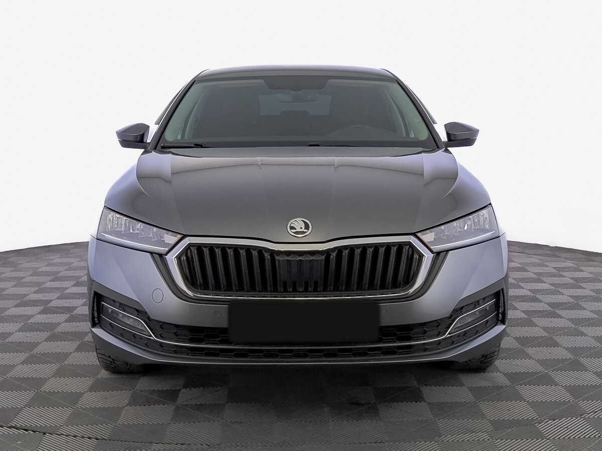 Skoda Octavia с пробегом — 2021 год. Фото: #1