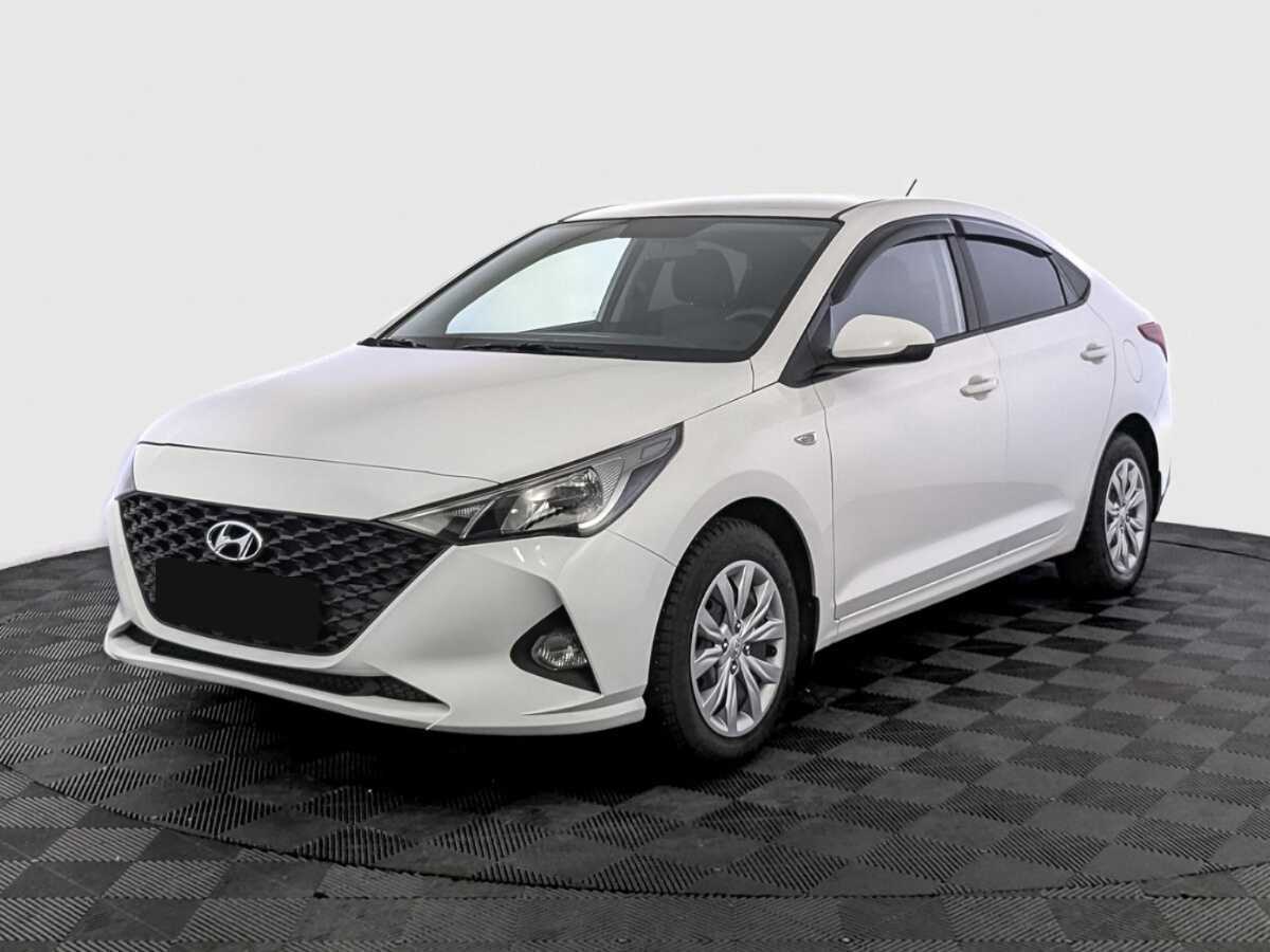 Hyundai Solaris с пробегом — 2022 год. Посмотреть фото