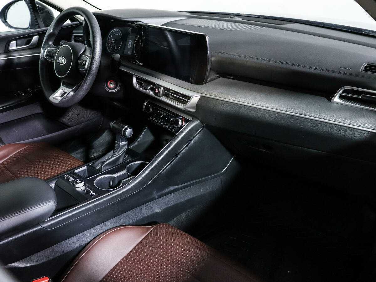 Kia K5 с пробегом — 2020 год. Фото: #7