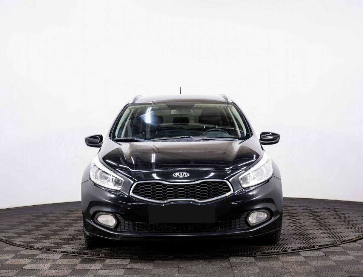 Kia Ceed с пробегом — 2012 год. Фото: #1
