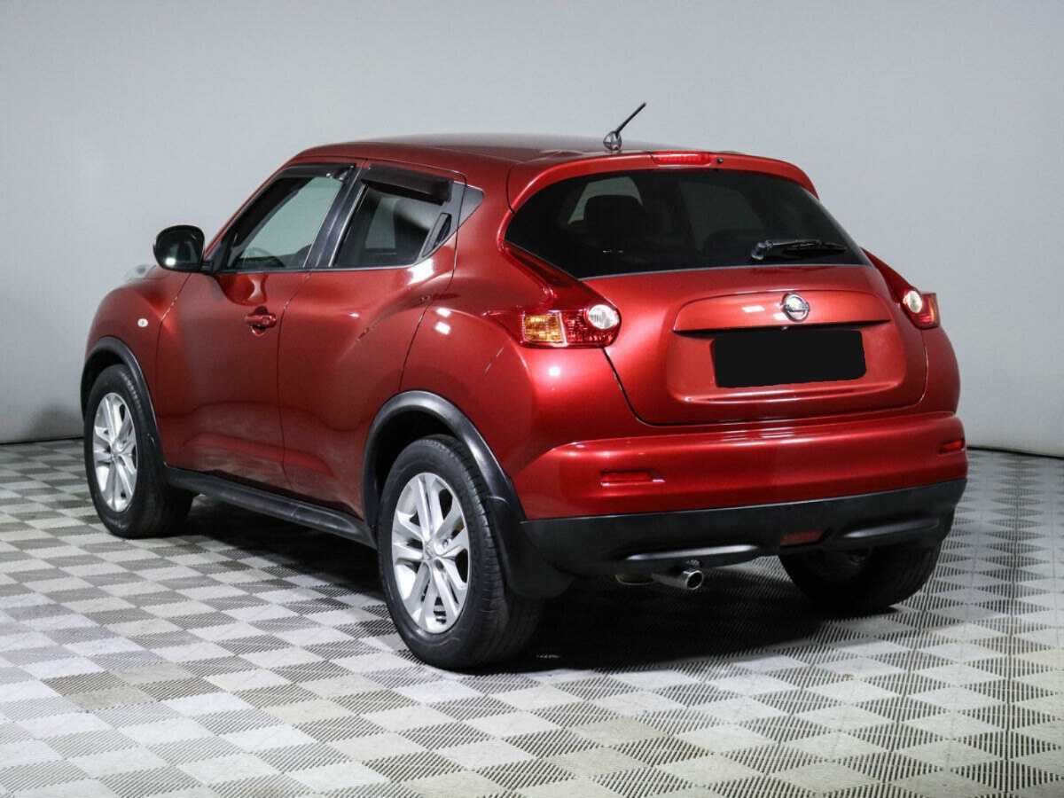 Nissan Juke с пробегом — 2012 год. Фото: #6