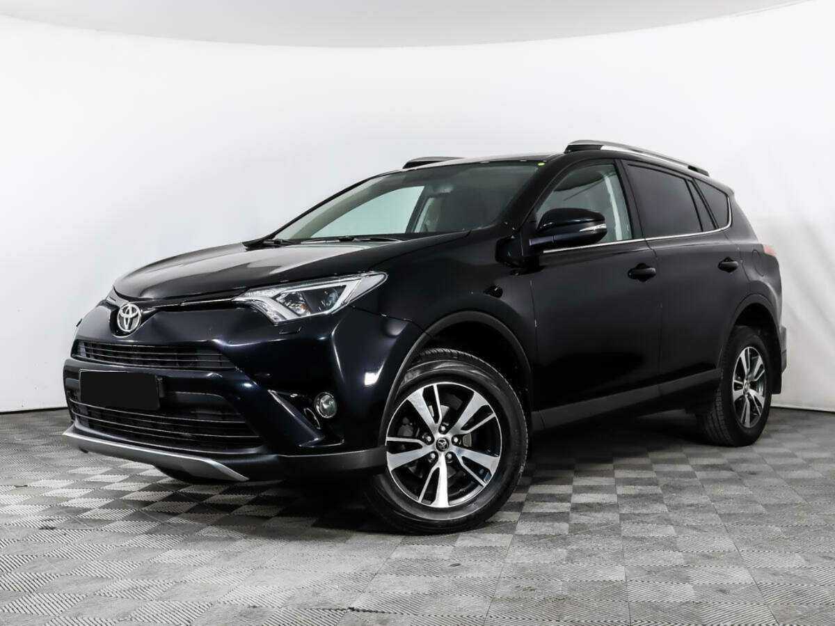 Toyota RAV4 с пробегом — 2016 год. Фото: #0