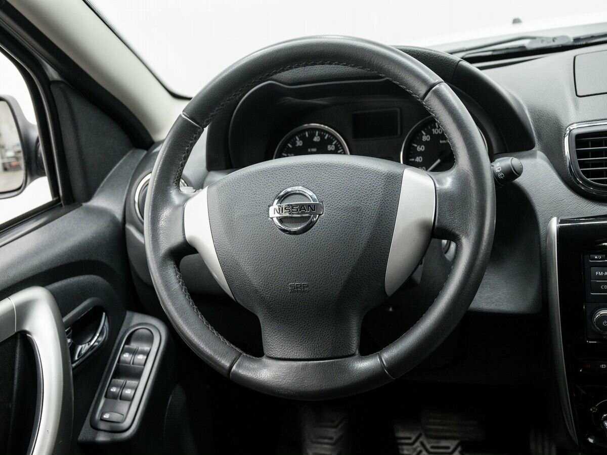 Nissan Terrano с пробегом — 2015 год. Фото: #11