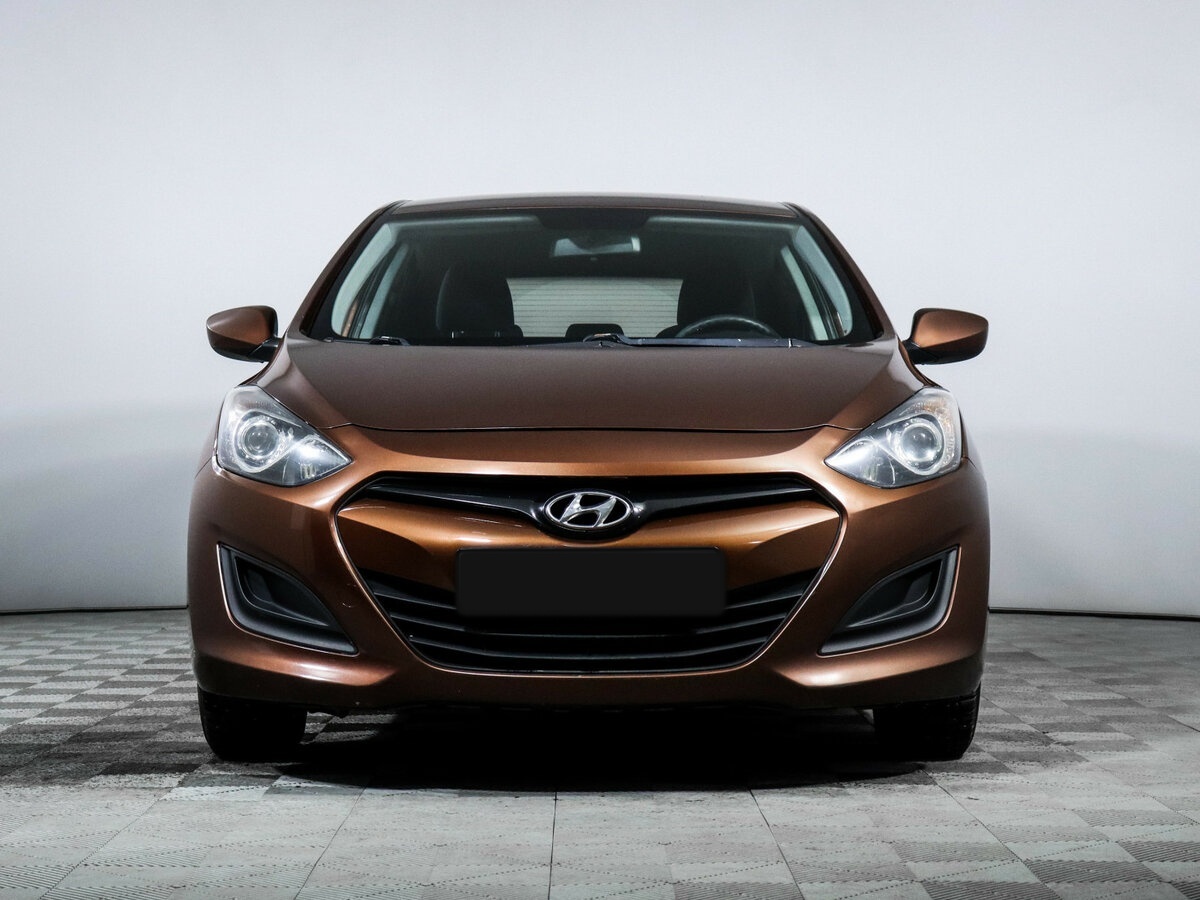 Hyundai i30 с пробегом — 2012 год. Фото: #1