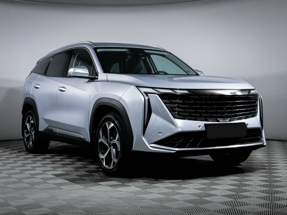 Geely Atlas с пробегом — 2023 год. Фото: #2