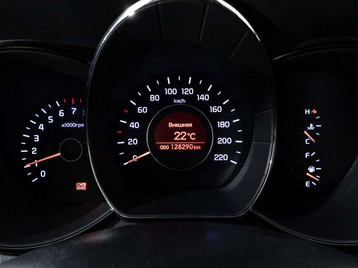 Kia Rio с пробегом — 2014 год. Фото: #11