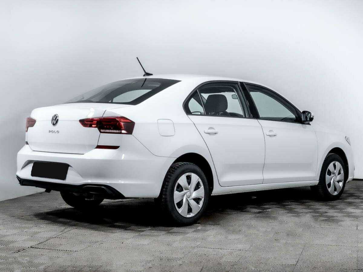 Volkswagen Polo с пробегом — 2022 год. Фото: #3