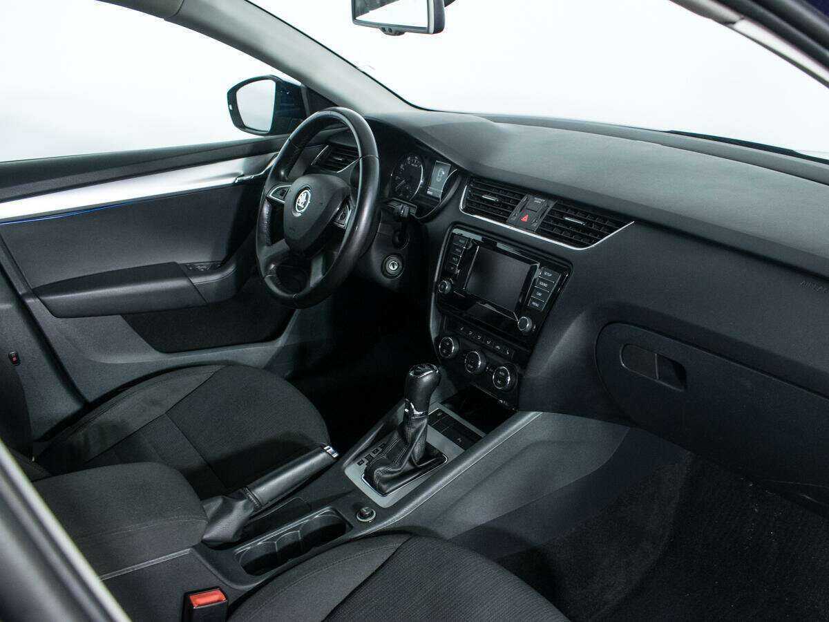 Skoda Octavia с пробегом — 2014 год. Фото: #8