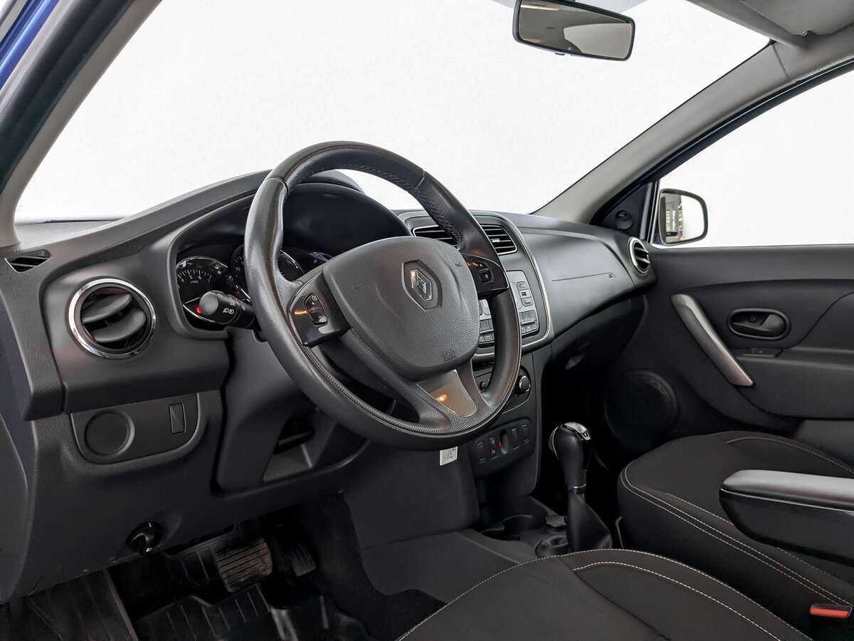 Renault Logan с пробегом — 2017 год. Фото: #13