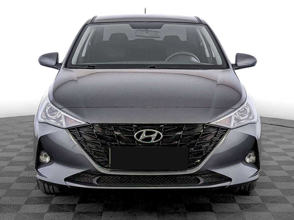 Hyundai Solaris с пробегом — 2021 год. Фото: #1