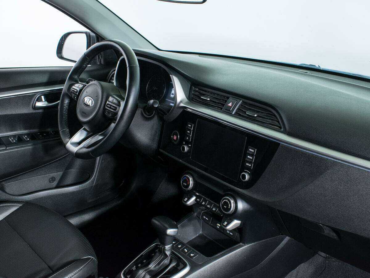 Kia Rio с пробегом — 2020 год. Фото: #8
