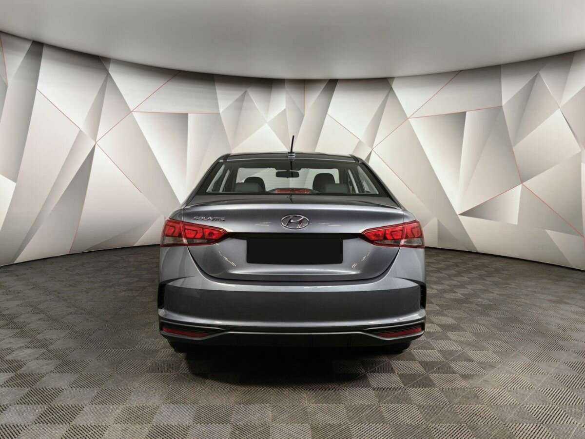 Hyundai Solaris с пробегом — 2022 год. Фото: #7