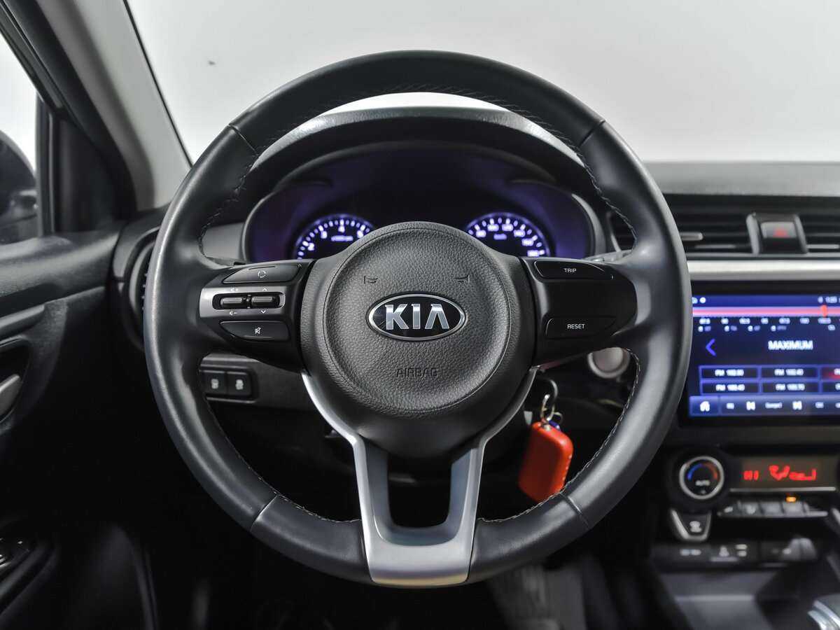 Kia Rio с пробегом — 2020 год. Фото: #7