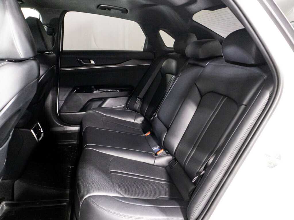 Kia K5 с пробегом — 2021 год. Фото: #10