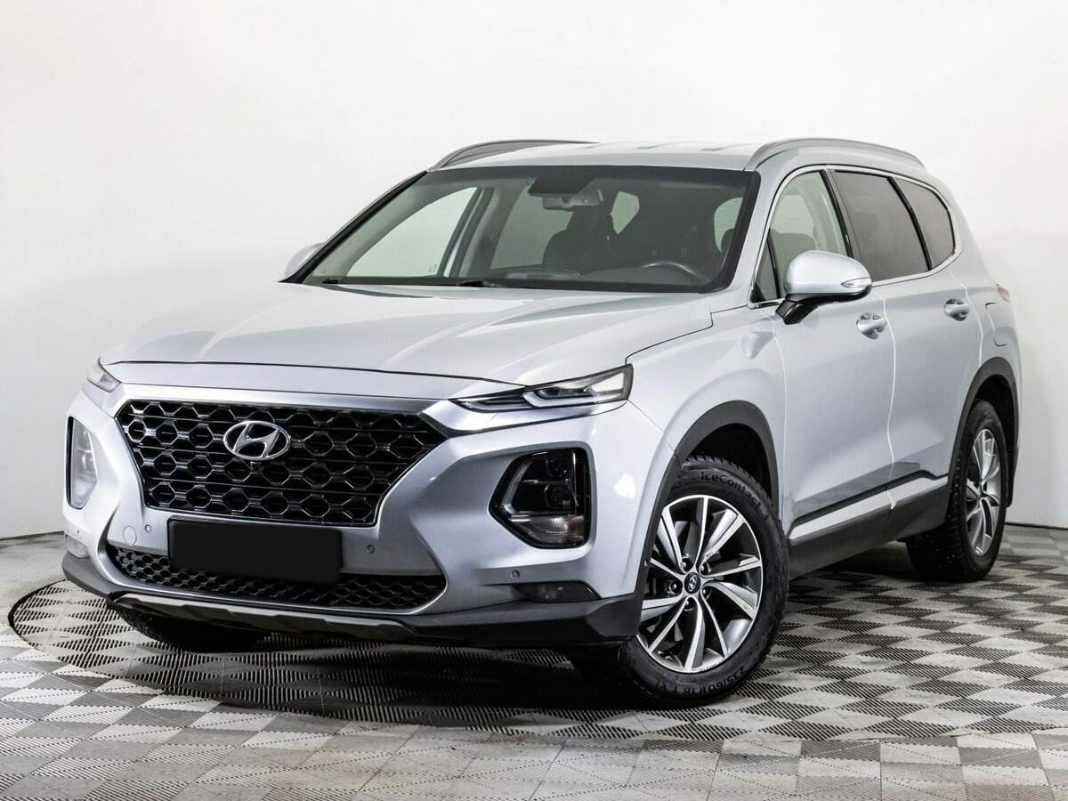 Hyundai Santa Fe с пробегом — 2018 год. Фото: #0