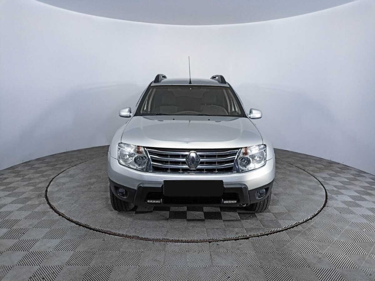 Renault Duster с пробегом — 2012 год. Фото: #1