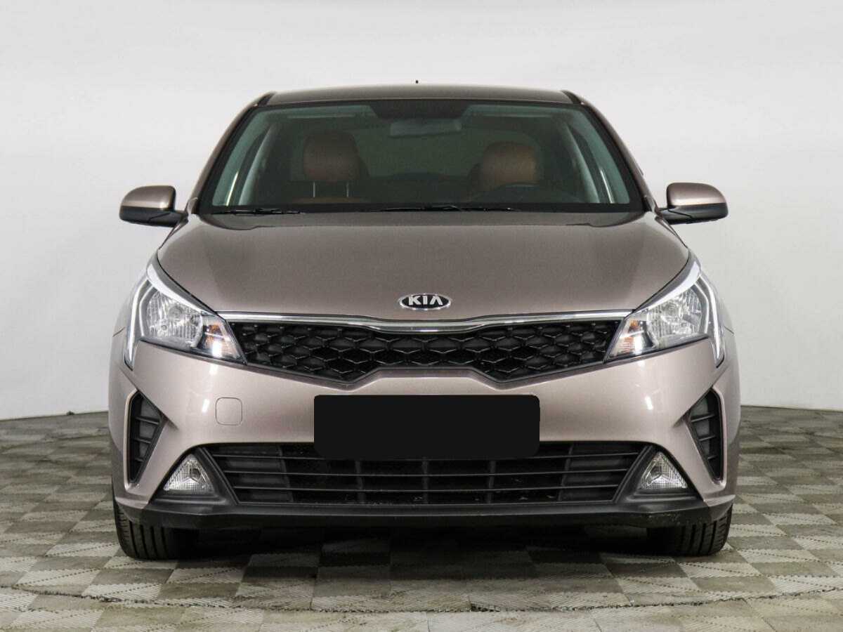 Kia Rio с пробегом — 2020 год. Фото: #1