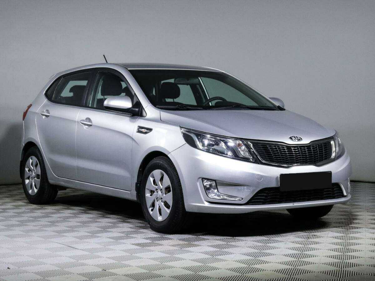 Kia Rio с пробегом — 2013 год. Фото: #2
