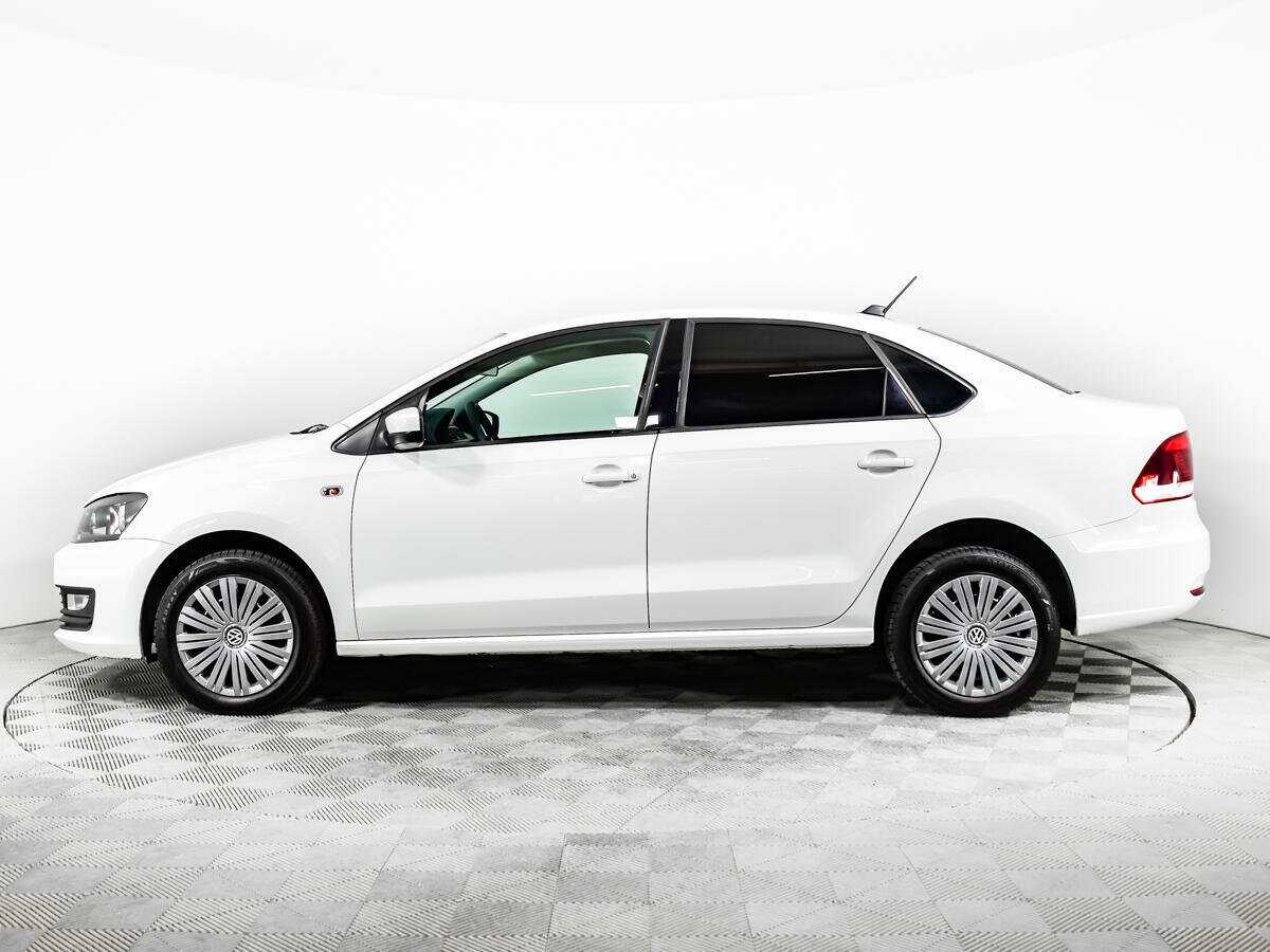 Volkswagen Polo с пробегом — 2019 год. Фото: #6