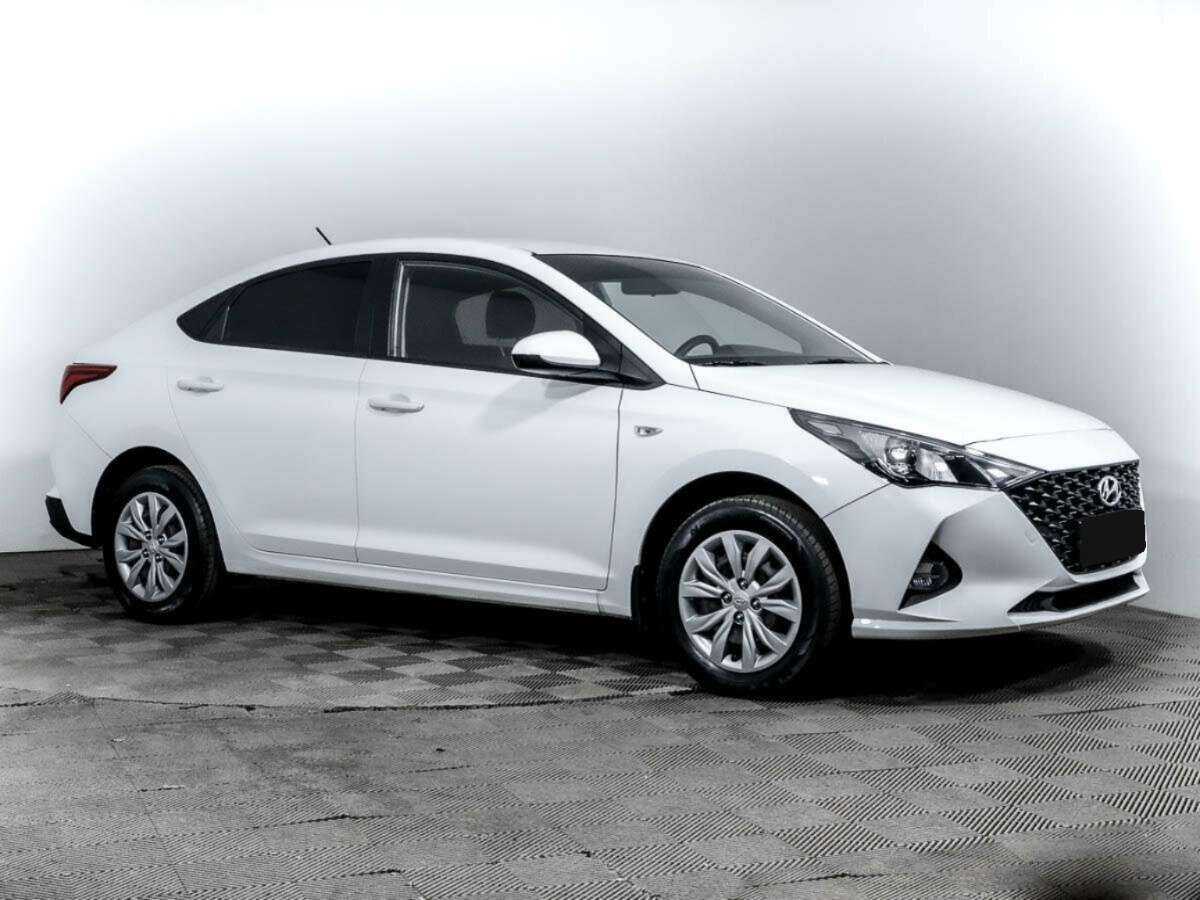 Hyundai Solaris с пробегом — 2020 год. Фото: #2