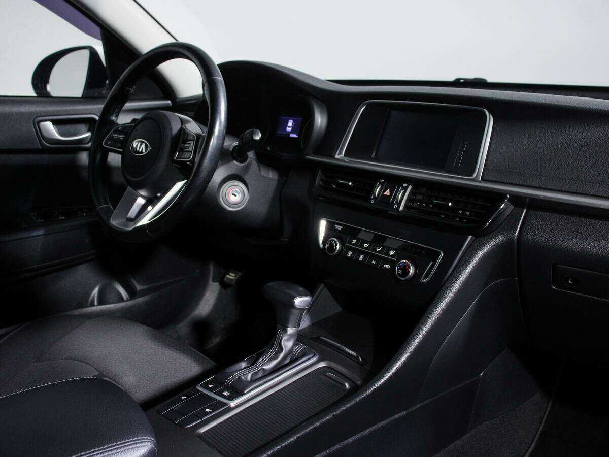 Kia Optima с пробегом — 2018 год. Фото: #7