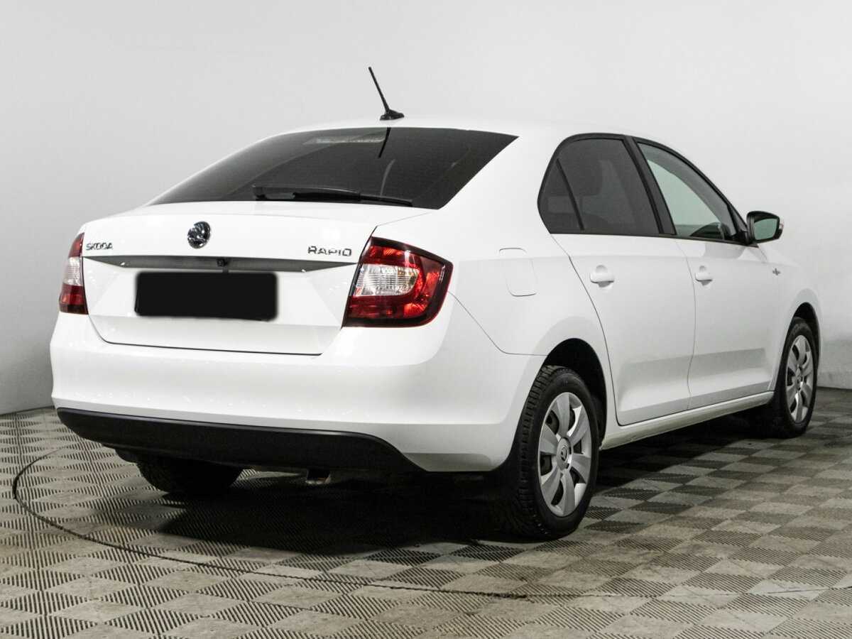 Skoda Rapid с пробегом — 2019 год. Фото: #4