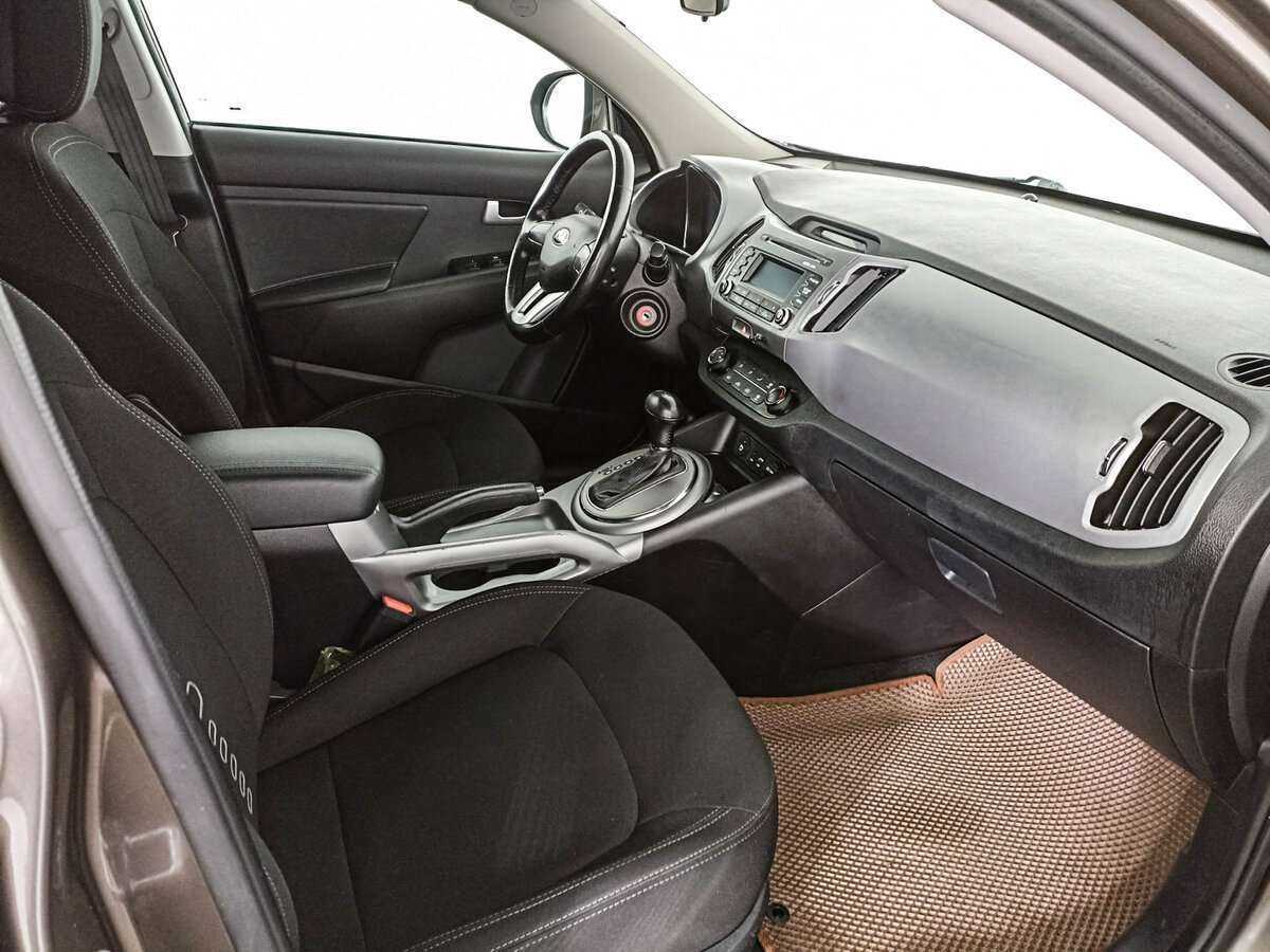 Kia Sportage с пробегом — 2015 год. Фото: #8