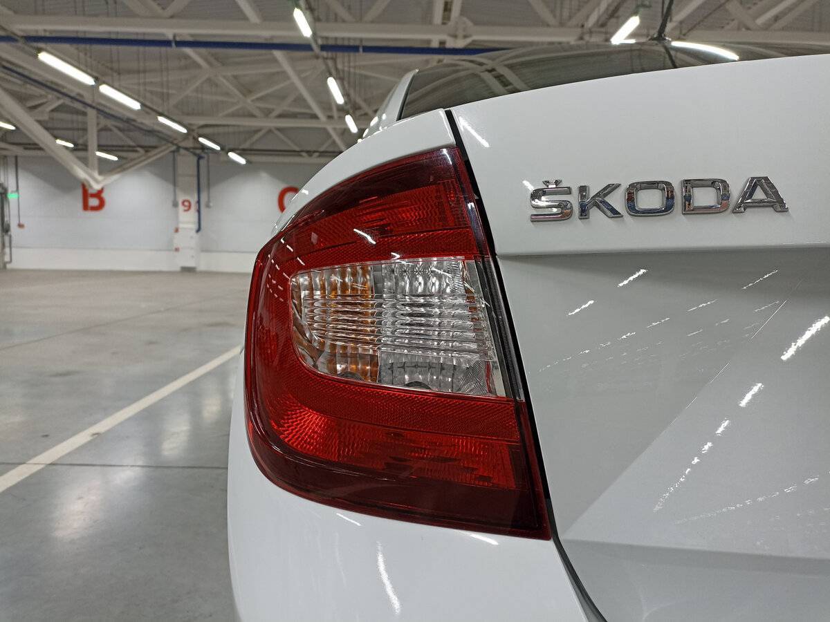 Skoda Rapid с пробегом — 2019 год. Фото: #8