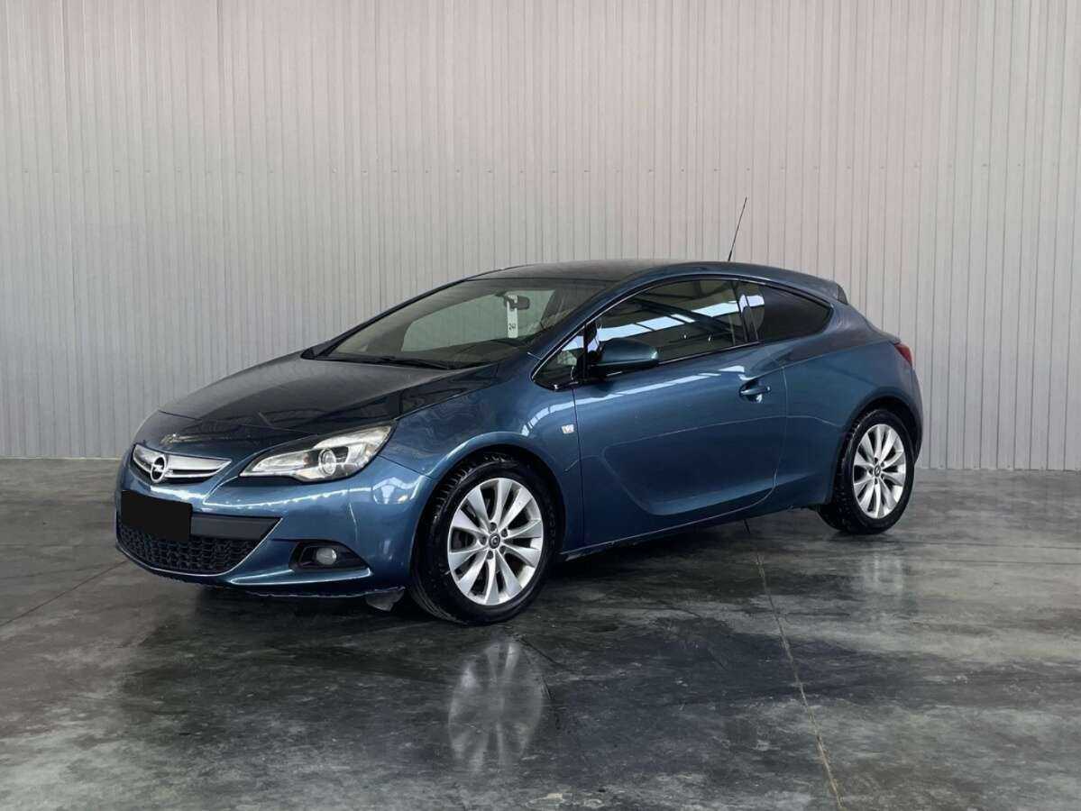 Opel Astra с пробегом — 2014 год. Фото: #0