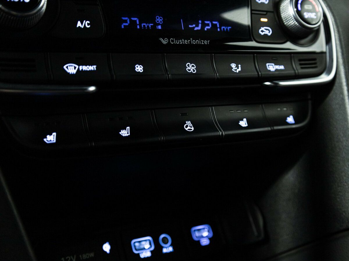 Hyundai Santa Fe с пробегом — 2019 год. Фото: #14