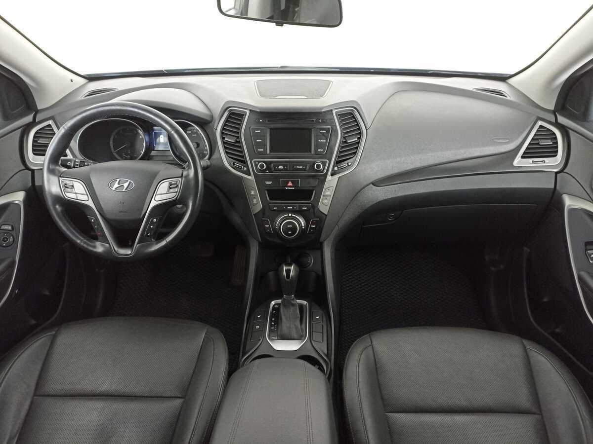 Hyundai Santa Fe с пробегом — 2017 год. Фото: #11