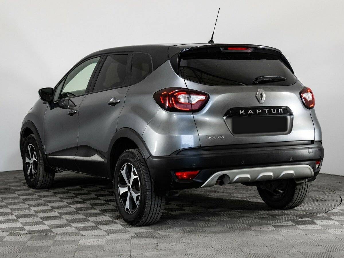 Renault Kaptur с пробегом — 2017 год. Фото: #6