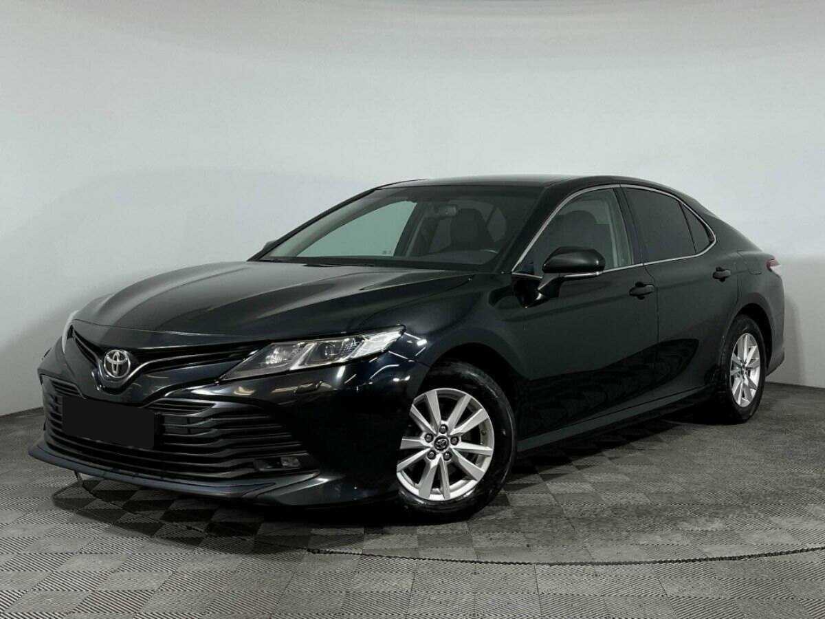Toyota Camry с пробегом — 2019 год. Посмотреть фото
